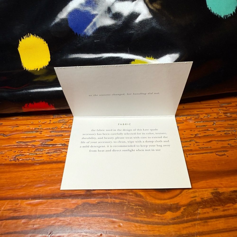 kate spade New York Retro Polka Dot Daycation Tote Bag - Picture 9 of 12